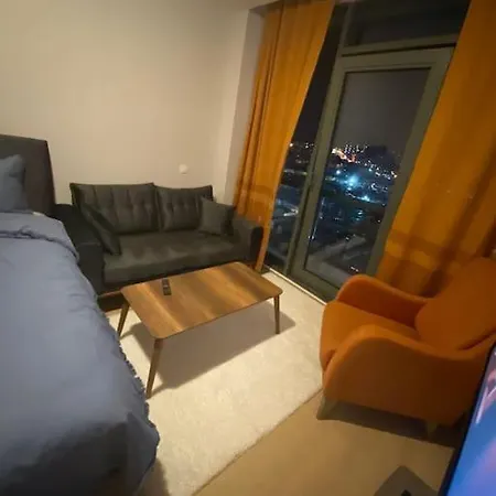 Atasehir Rezidans アパート *